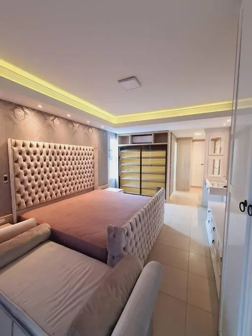 Holiday home Casa Deslumbrante Villa Balneario Camboriu Brazil